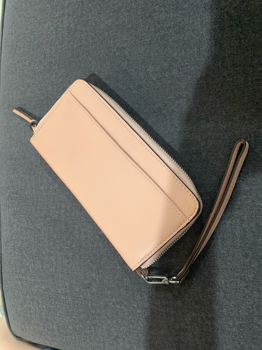 Vera Bradley leather Blush Pink Zip-Around Wristlet Wallet - Picture 2 of 7